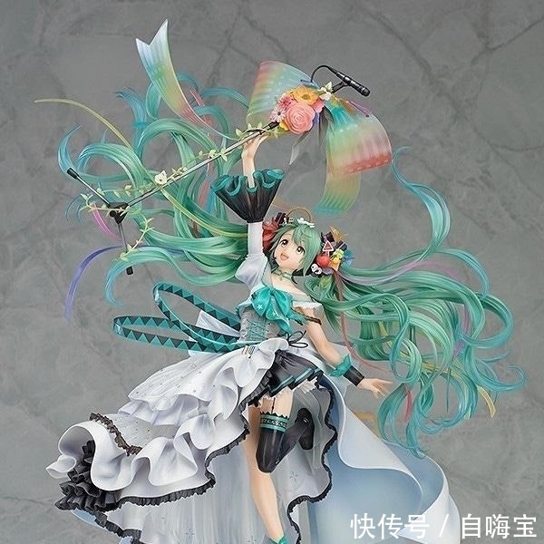 初音|手办初音未来公主美上天，骑士团要尝试挑战吗