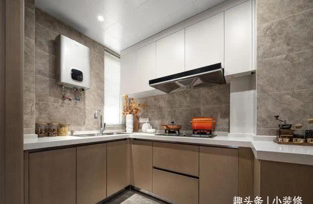 色调|一家三口人的102㎡新家,全屋简约轻奢风,越住越幸福,让人羡慕