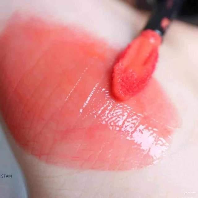 送完就分手的五支口红，男朋友可别再买了，衬皮肤黑还显土气！