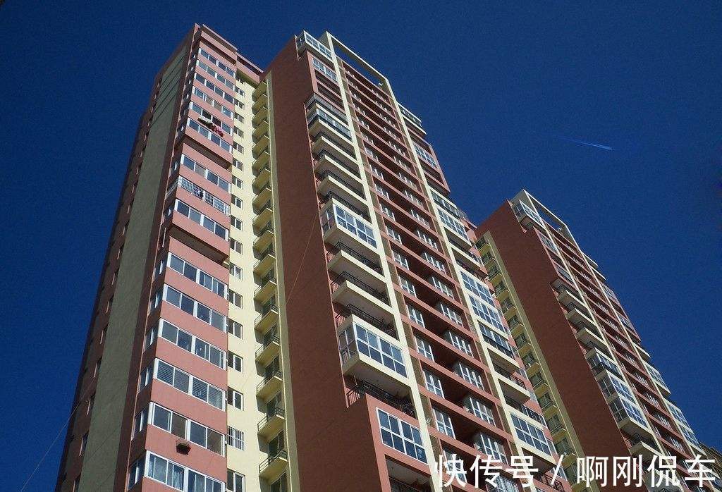西户|买房时,选“东户”还是“西户”?从这3处上考虑,避免入住后悔