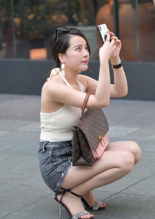 打扮得漂亮，才能让镜头里的自己更美