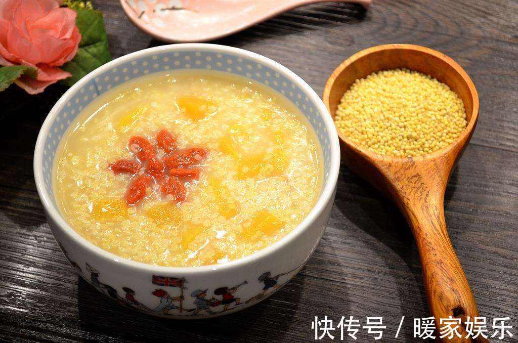 熬小米粥|熬小米粥是有诀窍的,很多人第一步就做错了,怪不得那么难喝!