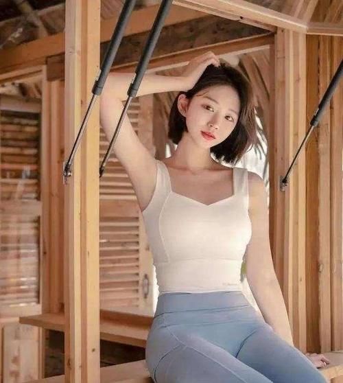 女神 瑜伽裤的穿着让你大开眼界，带来更强的女神气质，好看不过时