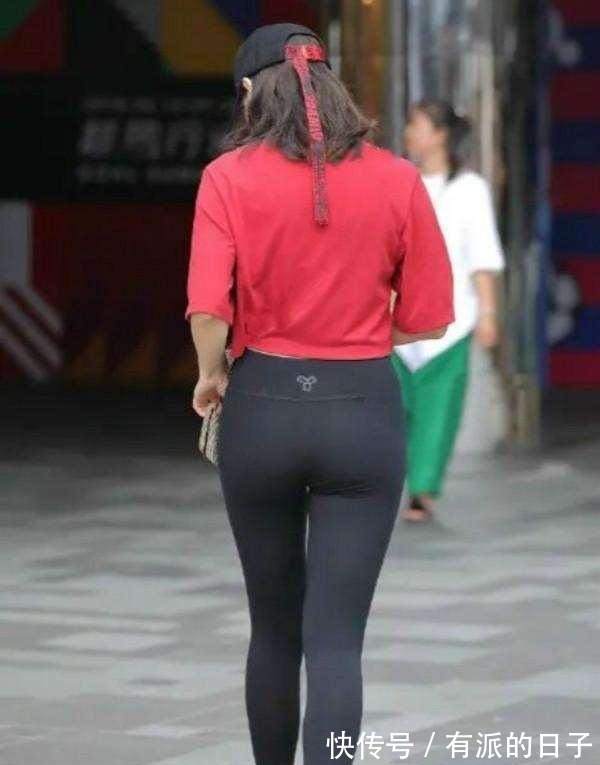 穿搭 轻松随意的瑜伽裤穿搭增加成熟魅力,展现迷人体态,俏皮减龄!