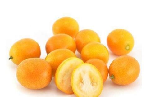 金桔的营养价值比较高，保健功效也比较出色，早看早受益哦！