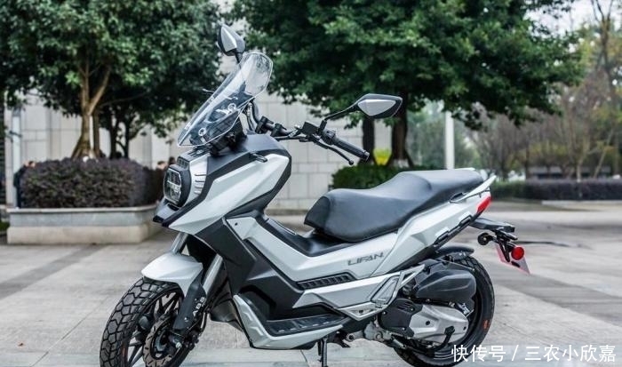 踏板车排气管进水熄火