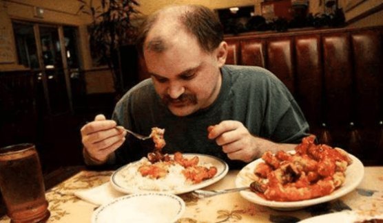 抱怨|外国朋友抱怨中国菜吃不饱,得知他们的吃法,照这样吃能吃饱才怪