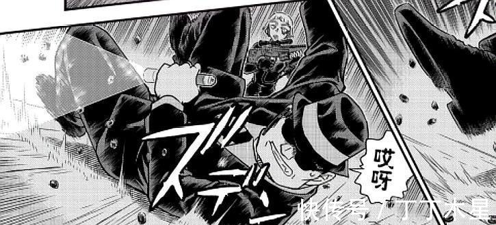 交锋|柯南漫画最新话黑衣组织和FBI的交锋,卡迈尔中弹或领便当