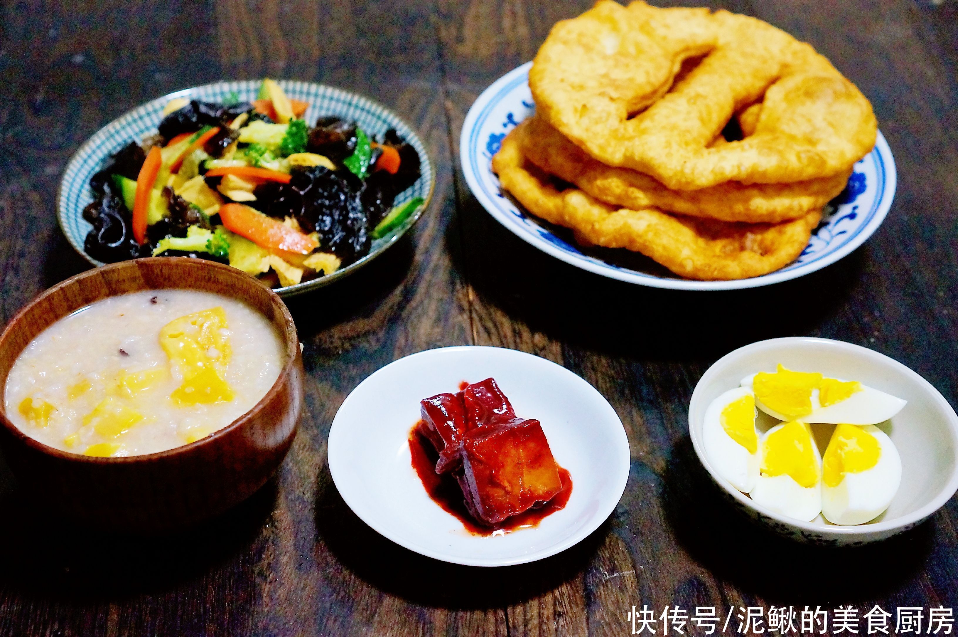  晒晒我家的早餐，好吃不将就，每天丰盛一大桌，营养味美