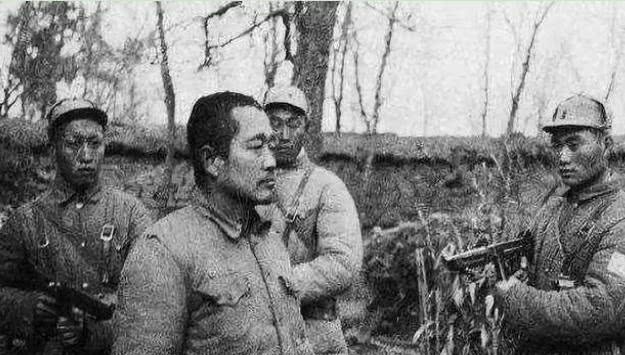 最终|淮海战役中被俘的黄维，抗拒改造27年，最终还是认清了一个道理