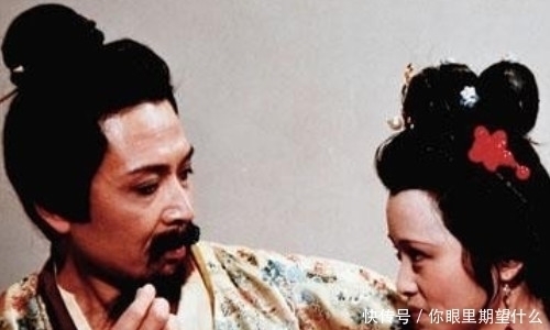 大闹|最爱秦可卿的人是他,葬礼上贾珍丢脸大出风头,他却沉默不语