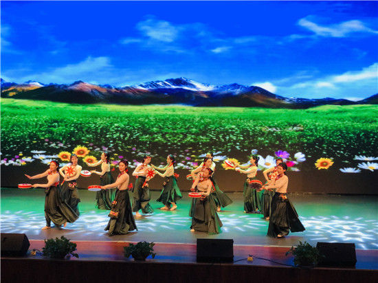  济南中学在济南市第十六届中小学（班级）文化艺术节比赛中喜获佳绩