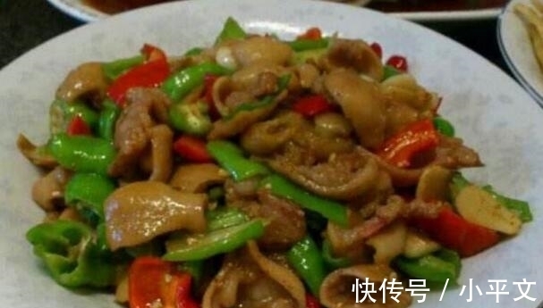 肥肠|开胃又下饭的家常美食，家人非常喜欢，鲜香又美味可口很好学