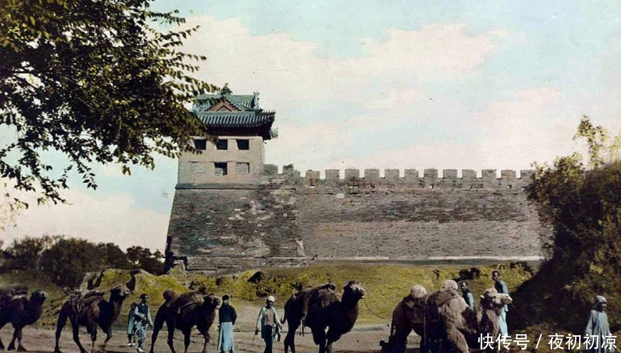 晚清|晚清彩色老照片：清朝的冰面运输队，美丽清秀的民间女子！