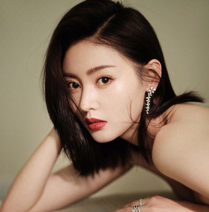 长相|普通女生有3个特征，就是“直男斩”长相，异性缘不要太好