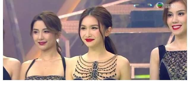 佳丽|新鲜出炉！2021年香港小姐竞选三甲诞生，8号佳丽黑马跑出夺冠！