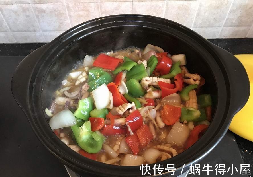 砂锅鱿鱼|口味丰富的砂锅鱿鱼，制作简单，香气四溢