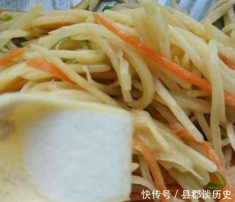 营养又鲜美的土豆胡萝卜丝饼!早餐不用再到外面买!