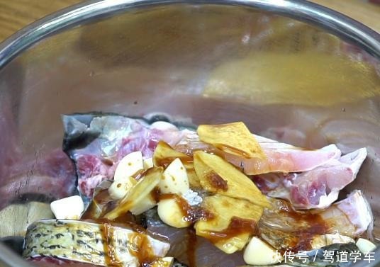 中薪|82岁的爷爷,头脑灵活,身体健康,原来一辈子就爱吃“它”