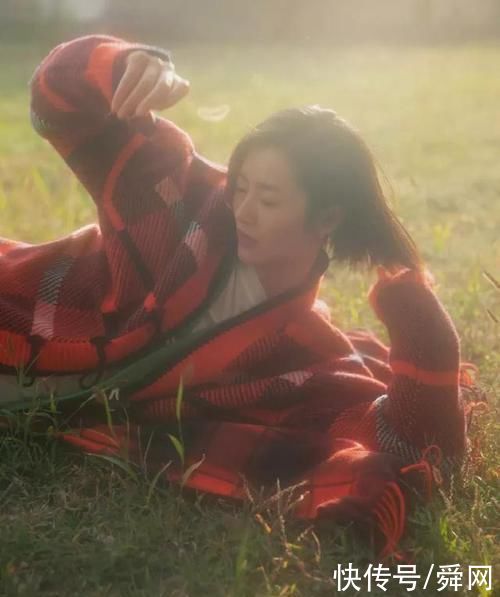 新年怎么穿?既时髦又让七大姑八大姨挑不出毛病