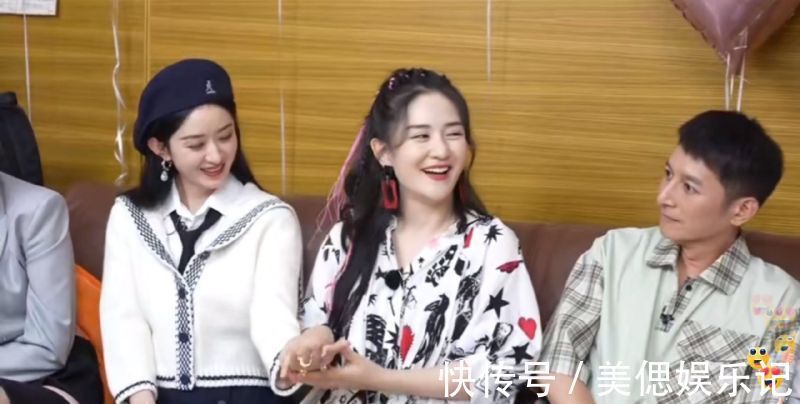 谢娜回归快本直播!线上观看人数破千万!赵丽颖加入娜娜回归首秀