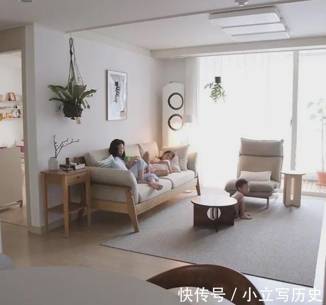 收纳|两个娃的韩国太太，整理后的家干净简约，强迫症都觉得简单又清爽