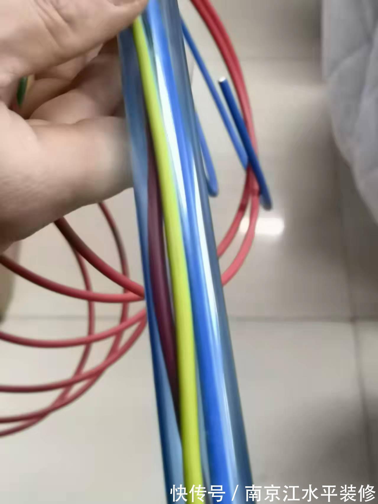 客服们|找江水平装修,有哪些好处?只有先装修后付款吗?