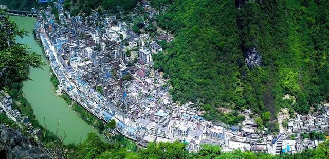 大山包|云南私藏的宝藏小城，山水不输贵州，风景美如画