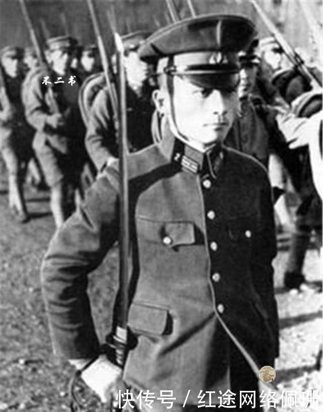 无比|镜头下真实的日军模样如何?跟神剧中很不一样,强势且无比疯狂