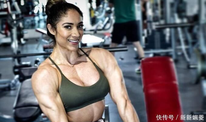 单身|单身母亲因身材差被抛弃，健身房打造迷人身材，网友我想娶她