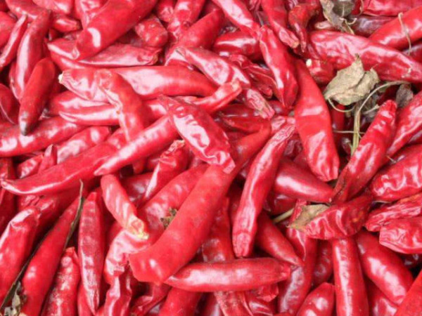 红衣|高血压要“忌嘴”,这4种食物要少吃,当心血压“难以下降”