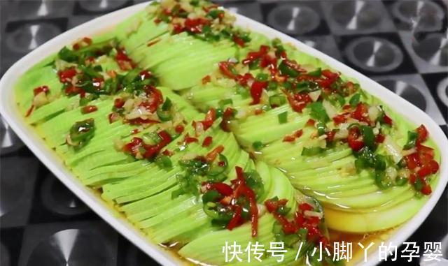西葫芦下次不会再炒着吃了,教你一种新做法,比炒的好吃多了