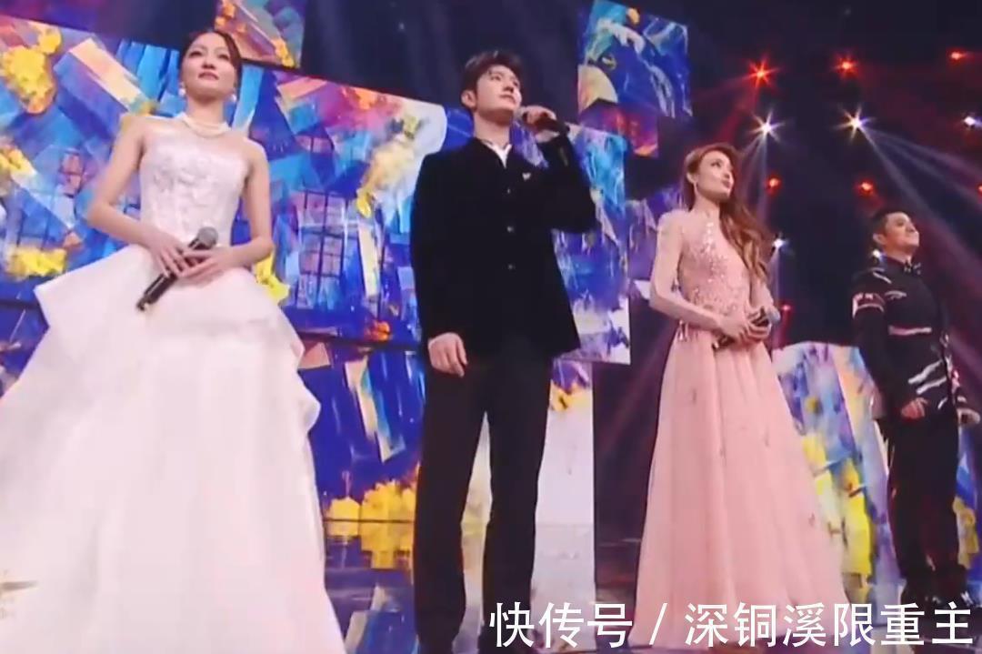 央视中秋晚会收视第一,老将出场燃爆全场,流量再不是收视筹码