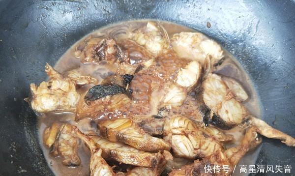 记住|不管炖什么鱼,记住“两种料”不能放,否则鱼腥味难闻