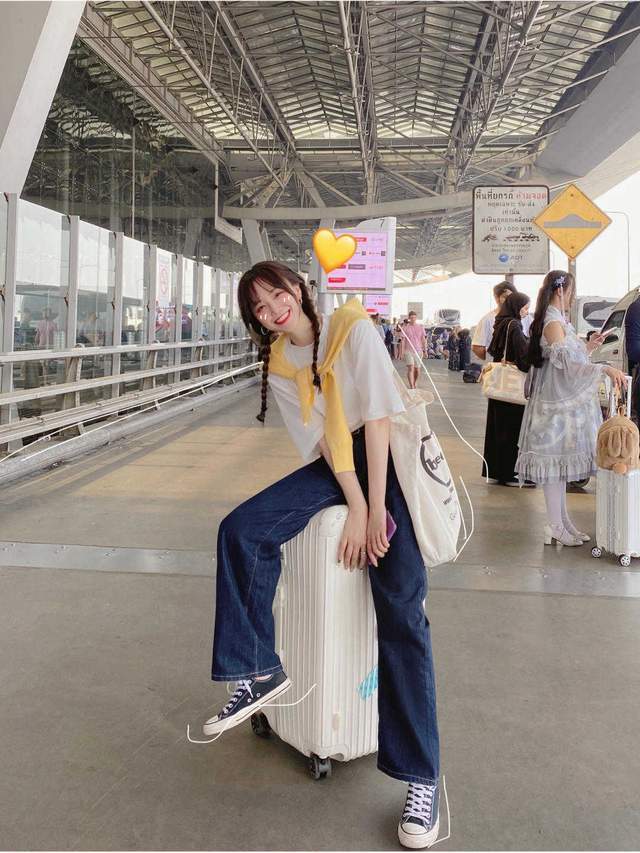 针织衫|被秋天的“阔腿裤”美到!不光很流行,搭配起来简单还很好看