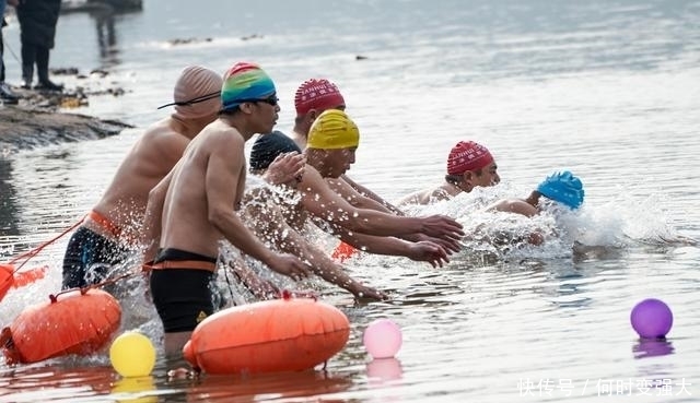 四川达州:冬至节蓬安三汇渠城三地游友联谊 挑战自我畅游渠江!