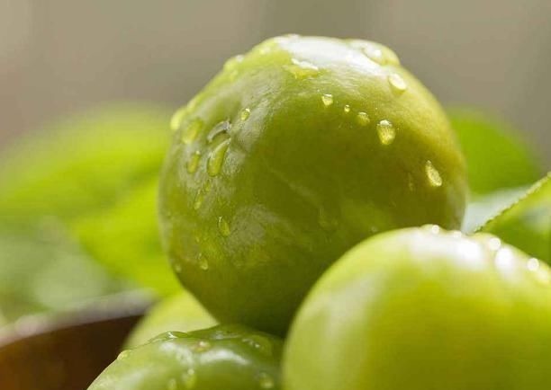 减肥法|懒人减肥法不用饿肚子，常吃这4种水果，刮油燃脂可能赶走大肚腩