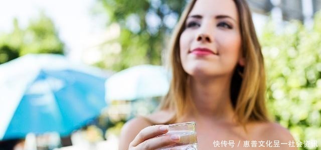 祛湿|祛湿最猛的,或许不是刮痧,而是四件日常小事,湿气绕路走