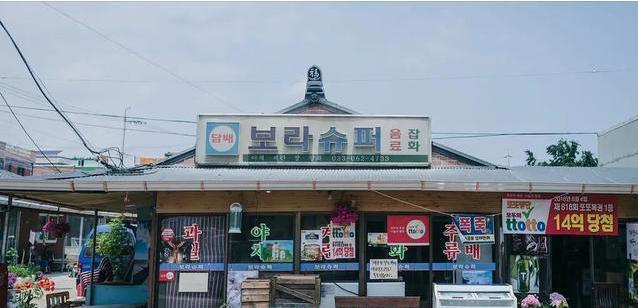 回看《海岸村恰恰恰》的多个配角，浓浓的人情味下引发共鸣