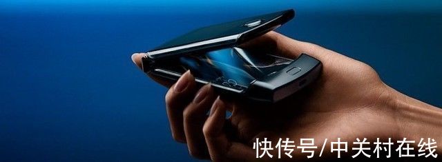 g性价比折叠屏归来 摩托罗拉Razr 3即将发布