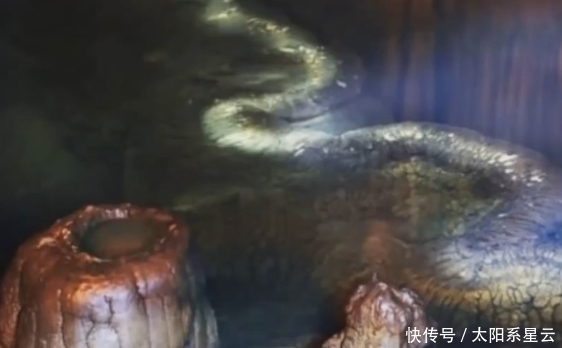 湖南 湖南山洞发现13米长“真龙”?村民们不敢靠近,专家一去看傻眼!
