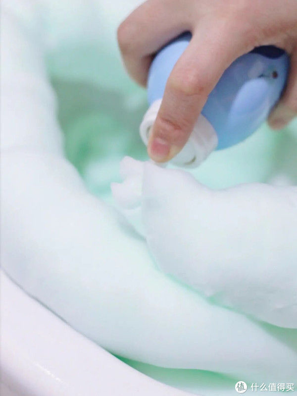 厕所里有异味怎么办?学会日本太太的6个小妙招,让厕所一尘不染