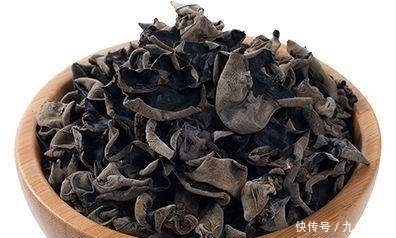提个醒,木耳和此物一起炒来食用,一周食用几次,身体也越健康了