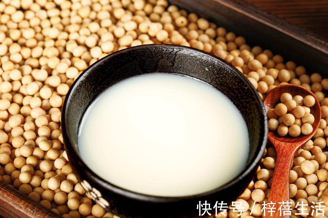 豆浆机|自己打的豆浆总是不香教你一招，口感香浓细腻，比早餐店还好喝