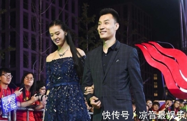 甜蜜蜜|意外,女排第一美女已秘密结婚三年,首次秀恩爱,或将提前退役?