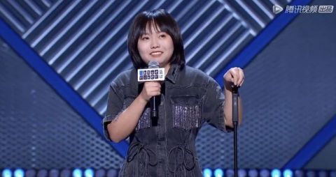 程璐|《脱口秀大会4》首播王炸太多：徐志胜凭长相就赢了，呼兰真敢说