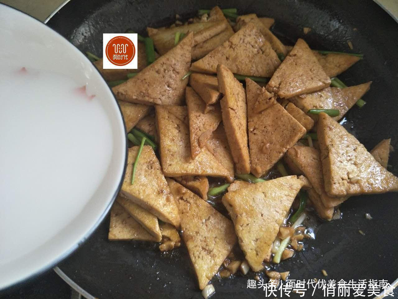 火爆|豆腐好吃人人爱,手把手教你一种饭店火爆的做法,比吃肉还过瘾