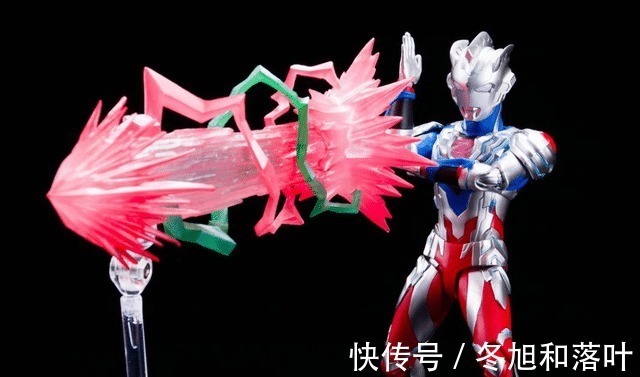 泽塔|泽塔奥特曼阿尔法形态手办实物 光之国新的刮痧师傅欧斯超人