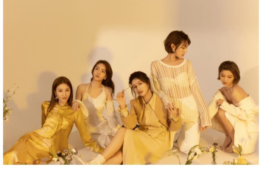 《心動的信號4》女嘉賓集體更博發(fā)合影,孔汝淳只給兩個人點贊