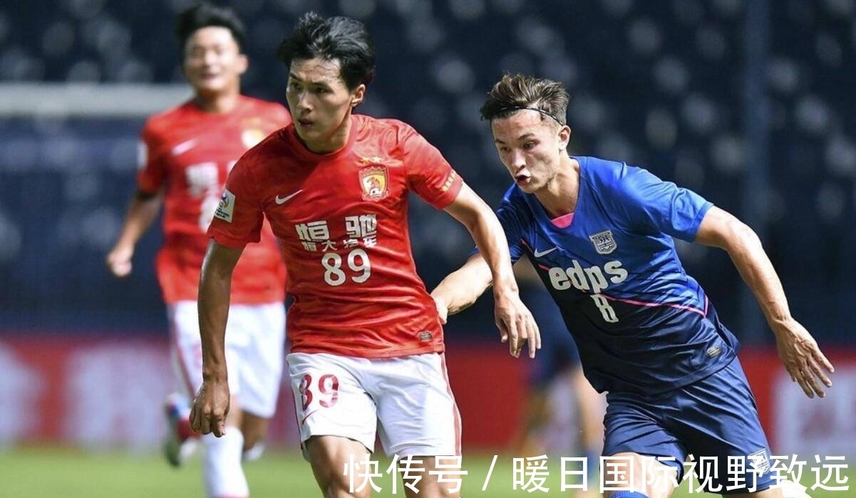 年轻球员|终于明白为什么亚冠联赛广州队四连败出局，看完分析，豁然开朗